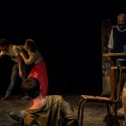 Mala Madera - Teatro Estudio