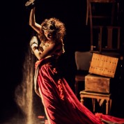 Mujerpájaro - Teatro Estudio