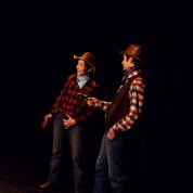 El perfume nos llevará al amor o a su ausencia - Teatro Estudio
